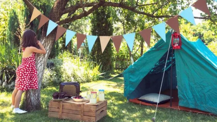 16 Vacation Activities That Keep Kids Happy Without Screens