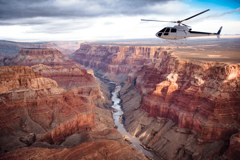 Private Helicopter Tour Over the Grand Canyon – Arizona