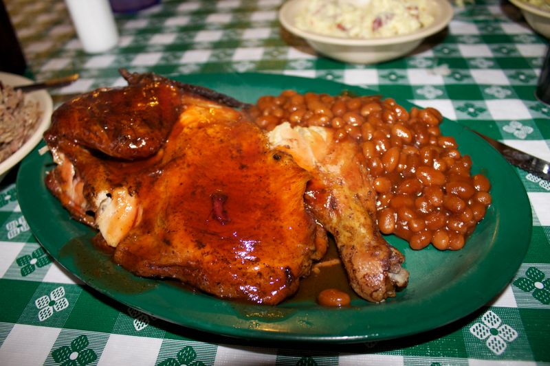 Leatha’s Bar-B-Que Inn – Hattiesburg