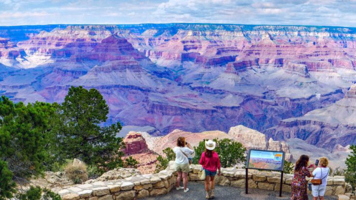 5 National Parks That Disappoint Crowds & 5 Hidden Ones Locals Say Are Worth the Hike
