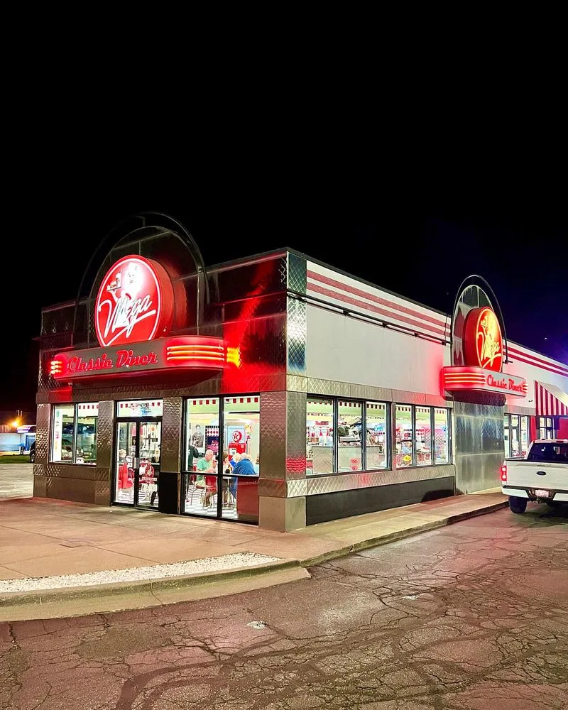 Mega Classic Diner, Flint