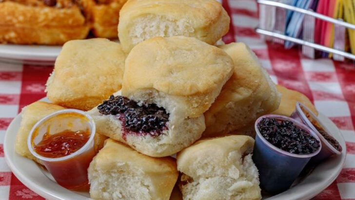 6 Tennessee Diners That Keep It Classic & 6 That Forgot What Made Them Great