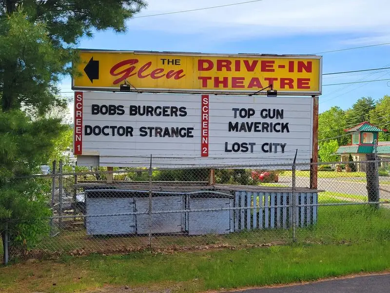 The Glen Drive‑In