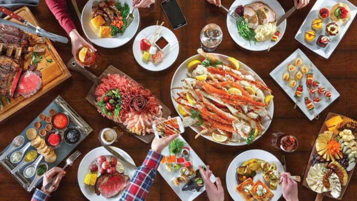 7 Las Vegas Buffets To Skip Completely And 7 That Actually Live Up To Vegas Standards