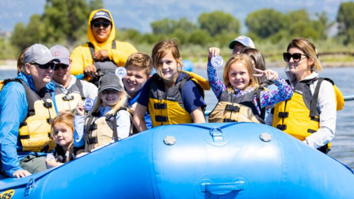 8 Things That Make Snake River Rafting Perfect for Kids