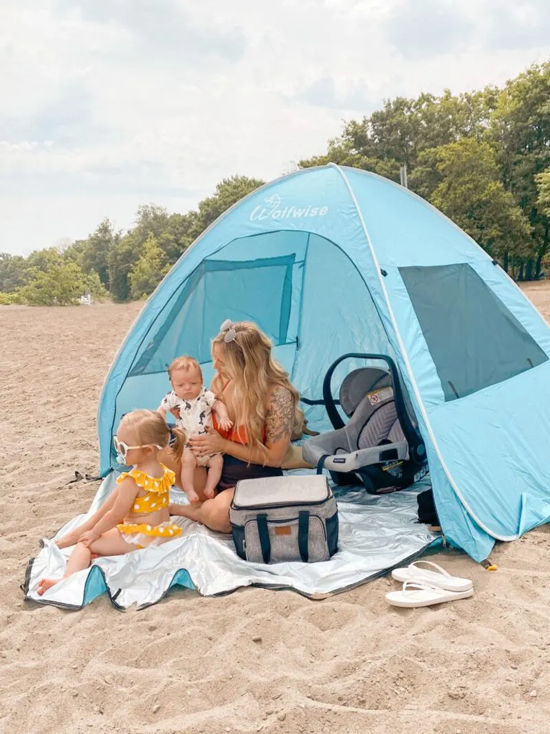 Newborn: Beach Picnic