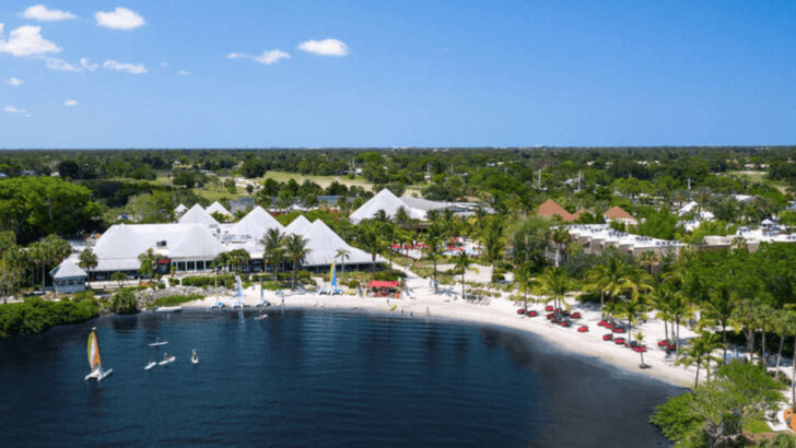 9 Hidden Family Resorts in the U.S. That Make Theme Parks Look Overrated