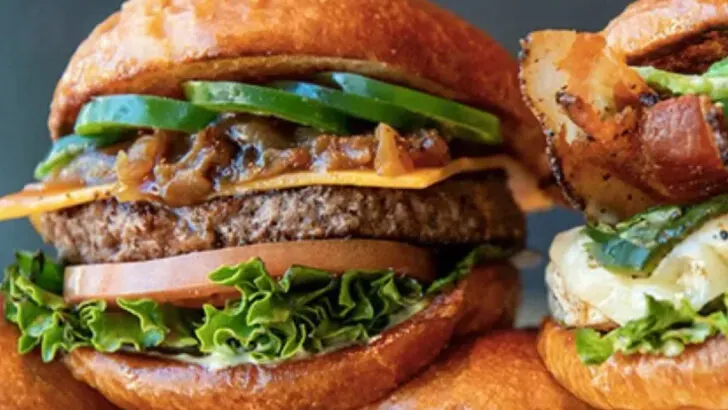 9 burger joints in Texas that beat Whataburger every time