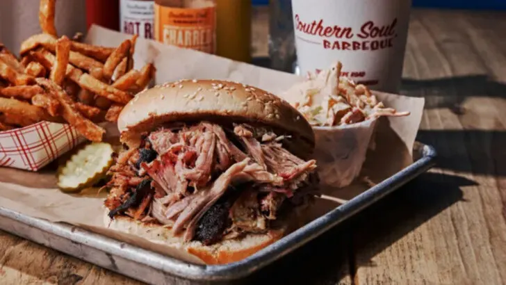 9 Georgia BBQ Joints That Still Smoke Meat the Way Their Grandfathers Did