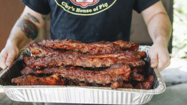 9 Hole-in-the-Wall BBQ Joints in Mississippi That Locals Don’t Share Lightly