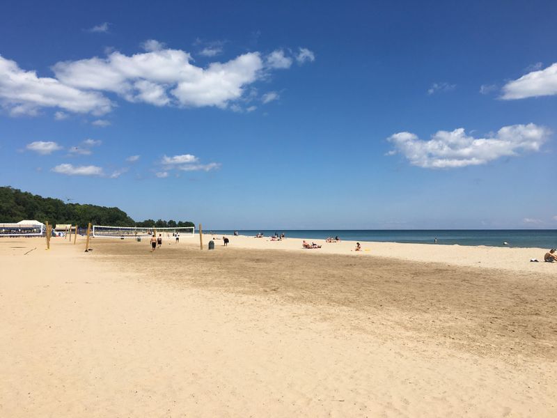 Lake Michigan Views Without the Big-City Chaos