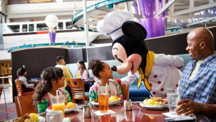 After years of Disney World visits, these are 5 things I never skip (and 5 I avoid at all costs)