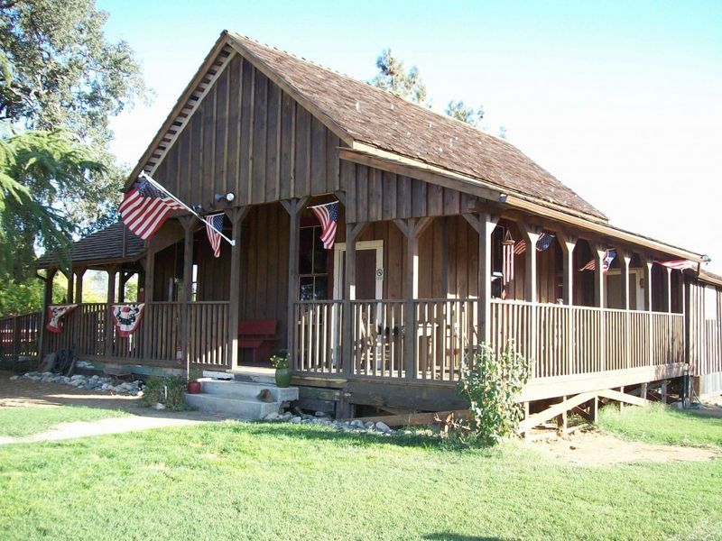 Raymond, CA