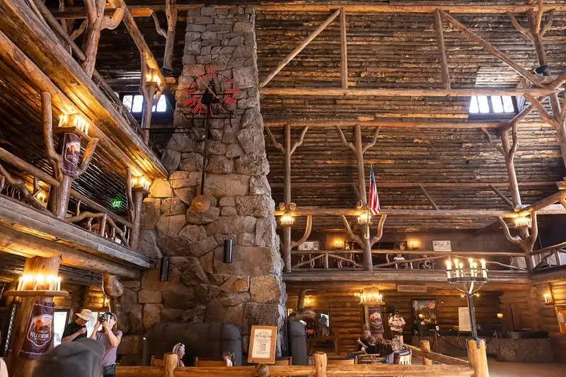 Old Faithful Inn