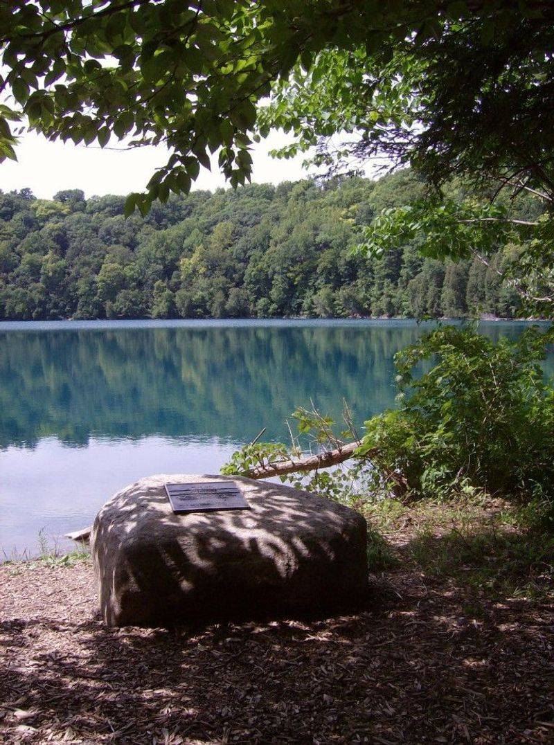 Green Lakes State Park