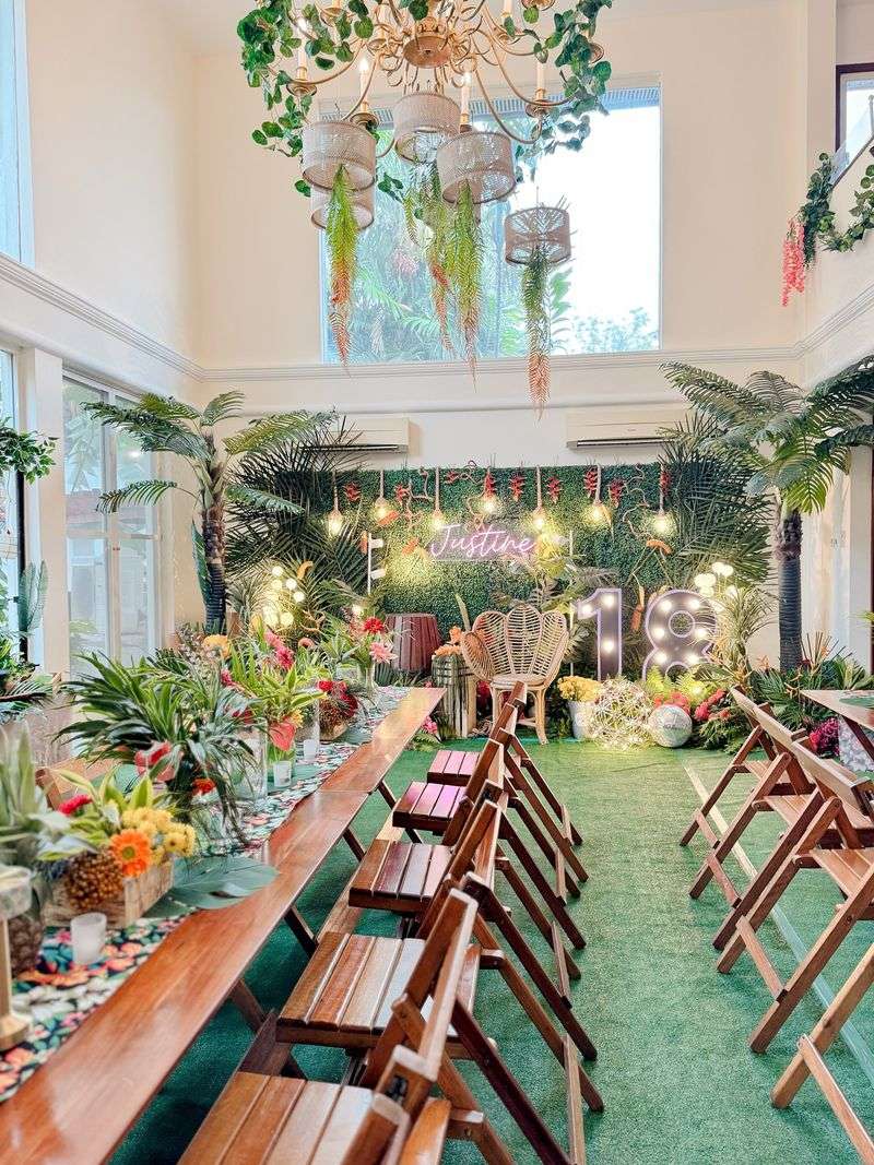 Orchid Displays in Heritage Hotels
