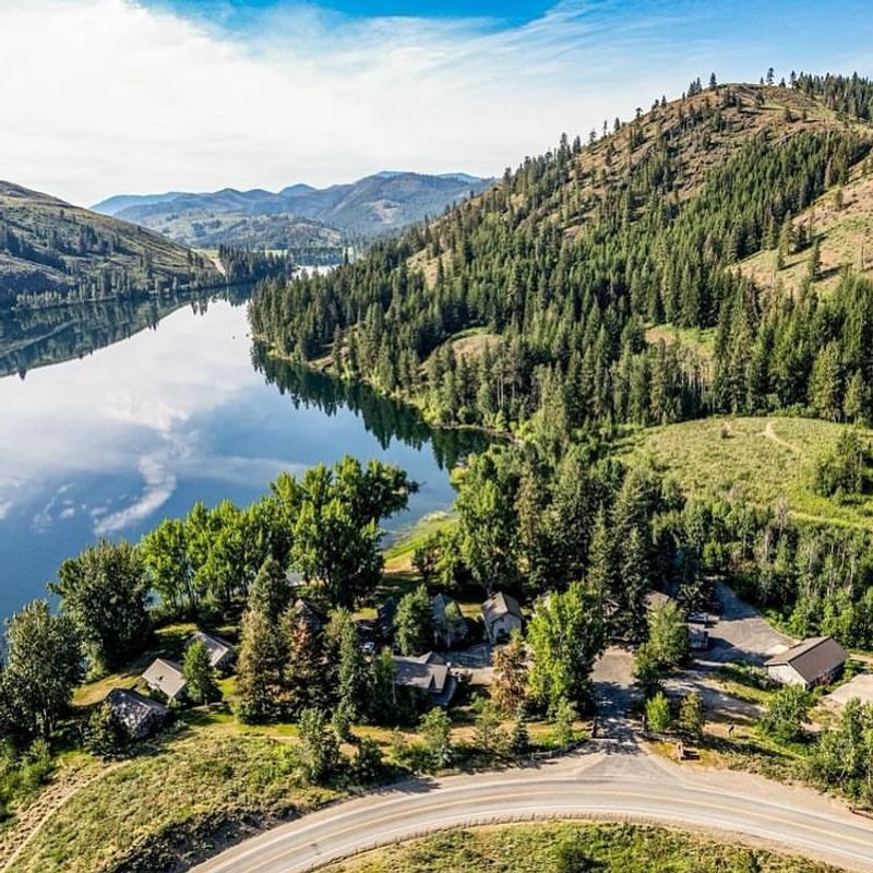 Twisp, Washington – Garden-to-Table Charm in a Mountain Valley