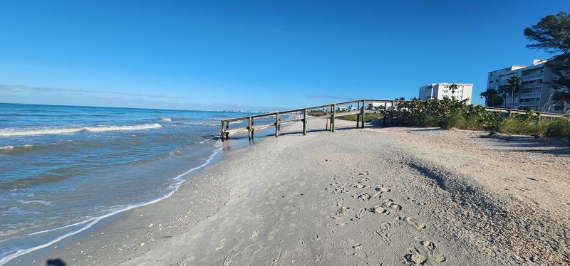 Clearwater Beach, FL → Try: Pass-a-Grille Beach, FL