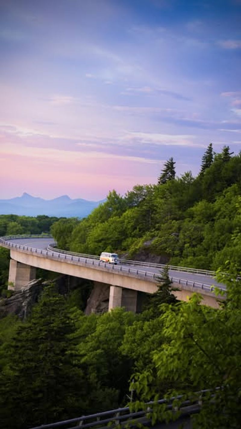 Blue Ridge Parkway's Scenic Drive