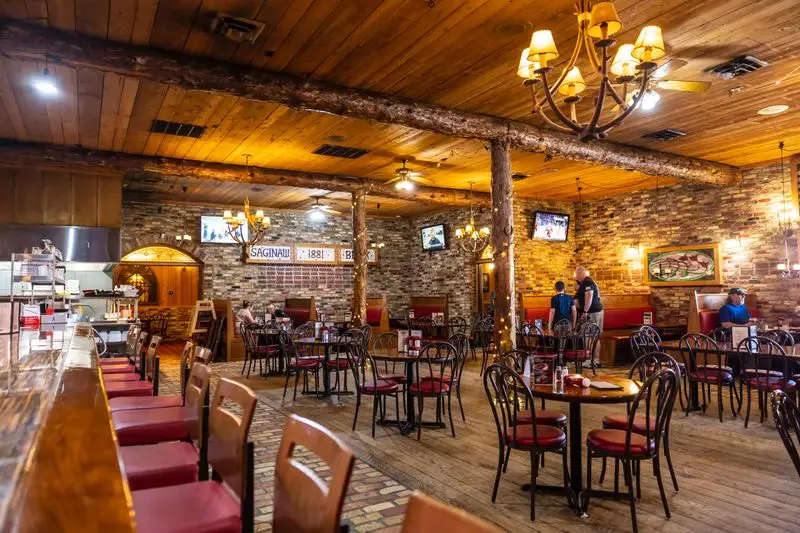 Timbers Bar & Grill, Saginaw