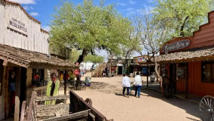 Between Sedona and Phoenix Lies an Arizona Town Full of Art, History, and Old West Charm