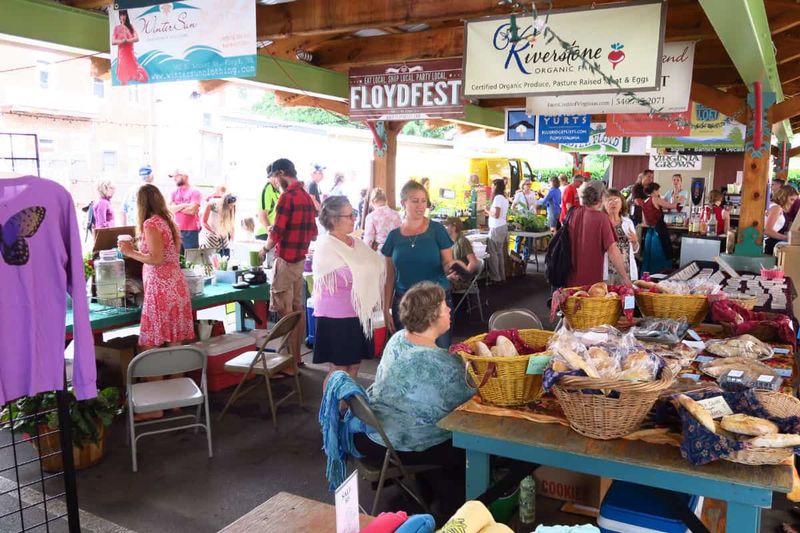 SustainFloyd and the Farmers Market