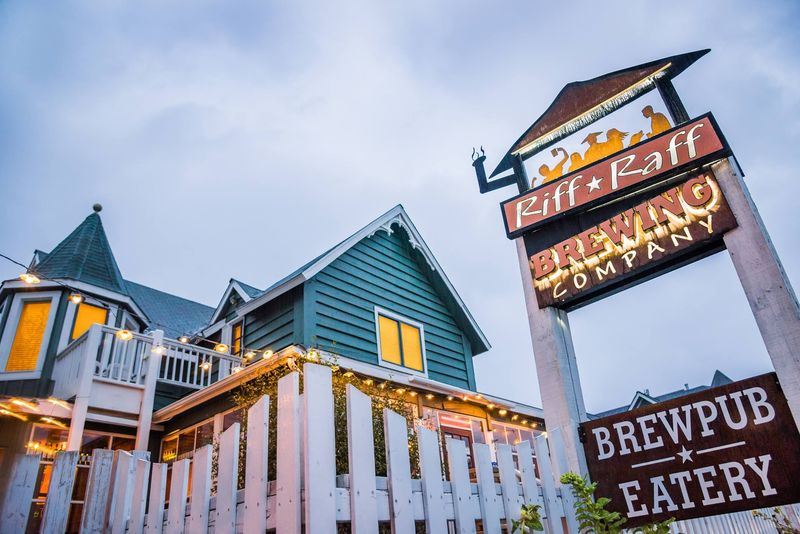 Sample House-Made Eats at Three Barrel Brewing Co.