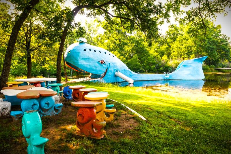 The Blue Whale of Catoosa – Catoosa, Oklahoma