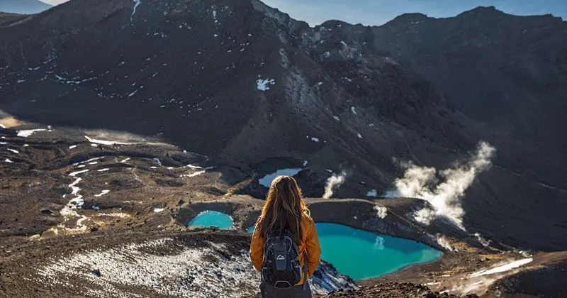 Hiking the Tongariro Alpine Crossing