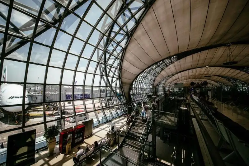 Flights Can Legally Fly Without Checked Luggage