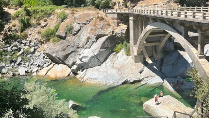 California’s Iconic Park Near Sacramento Is a Hidden World of Clear Water and Deep Canyons