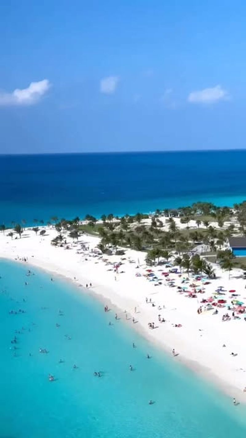 The Bahamas (by closed-loop cruise)