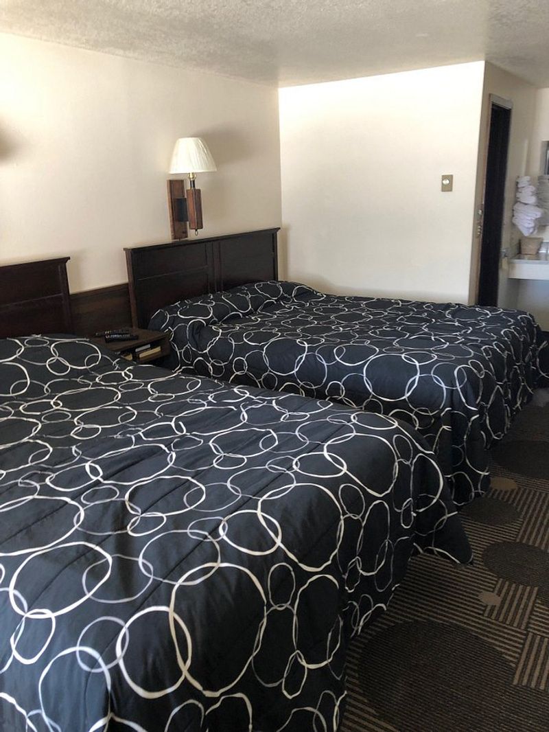 The Wagon Wheel Motel – Flagstaff, Arizona