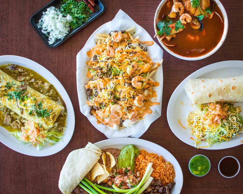 La Lomita Mariscos — San Diego