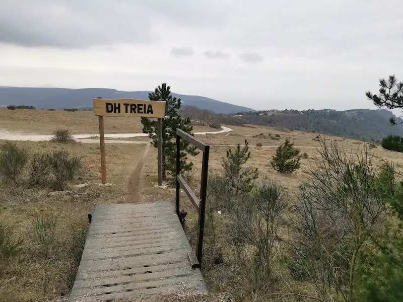 Hiking the Treia Countryside