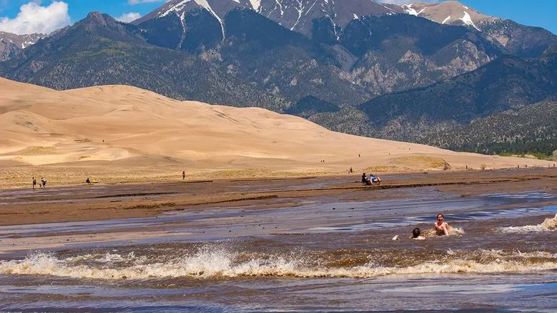Medano Creek, Great Sand Dunes