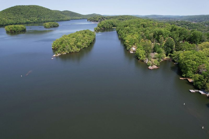 Connecticut – Candlewood Lake