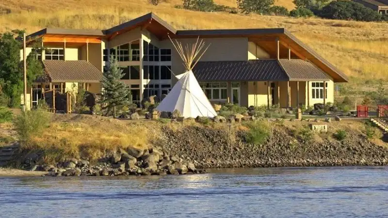 Lewis-Clark Discovery Center