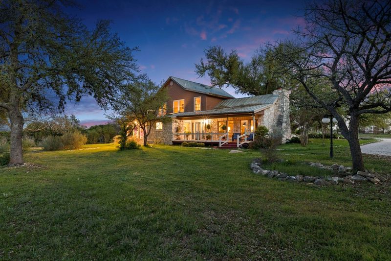 Hilltop Ranch House in Texas Hill Country