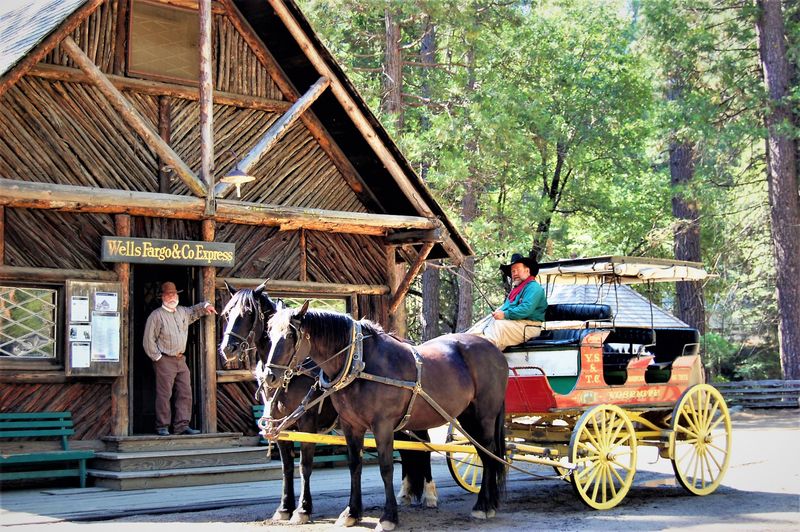 Wawona, CA