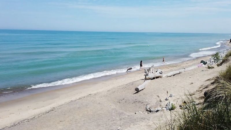 Lake View Beach