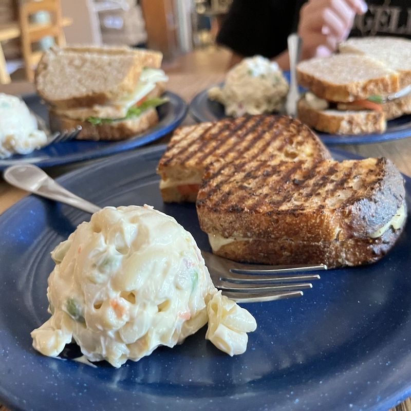 Dogwood Bread Company