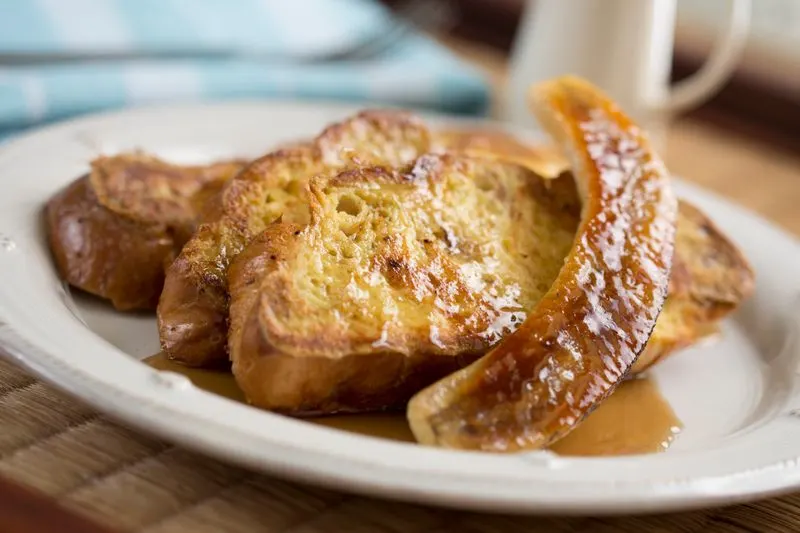 Croissants Bistro & Bakery