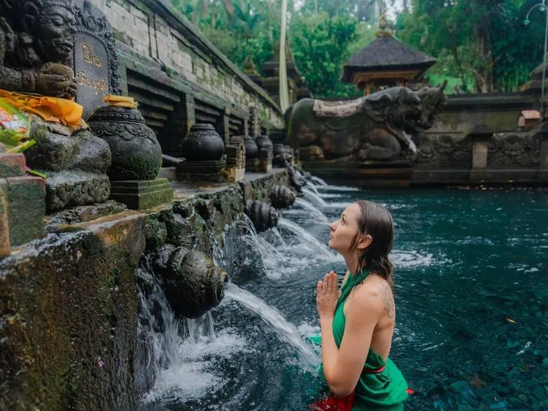 Tirta Empul, Indonesia