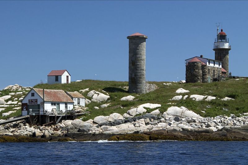 Remote Island Stay in Maine – Gorgeous But Emotionally Rough