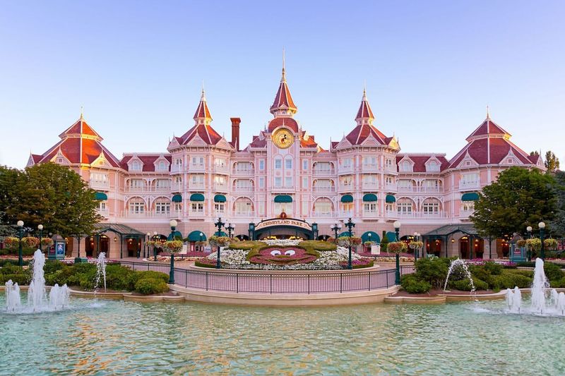 Disneyland Hotel