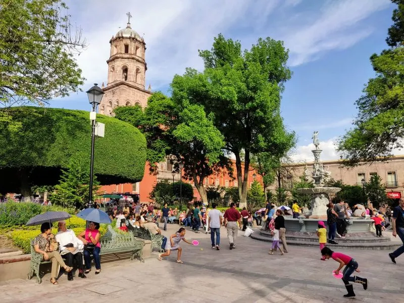 Greeting Matters — Say “Buen Día”