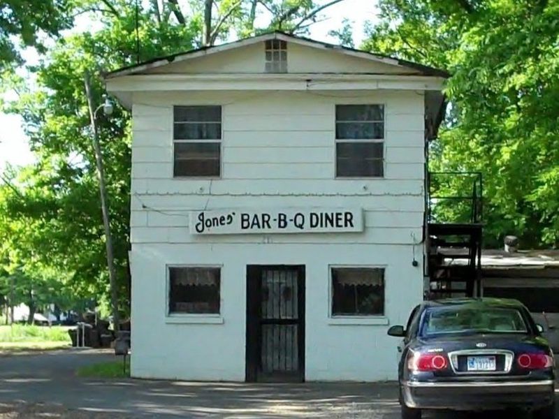 Jones Bar‑B‑Q Diner (Marianna, AR – since ~1910)