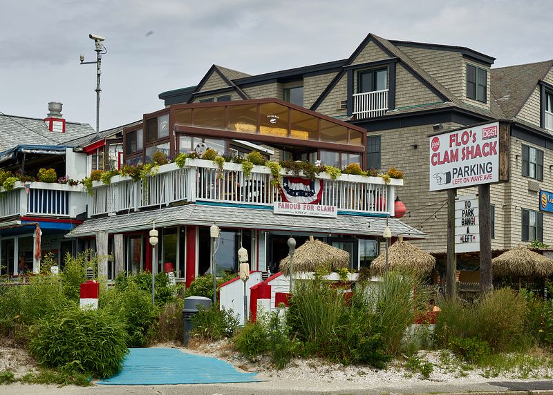 Flo’s Clam Shack (Middletown)