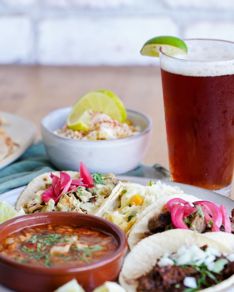 Tacos Chiwas – Mesa